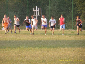 Powiększ