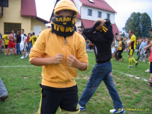 Powiększ