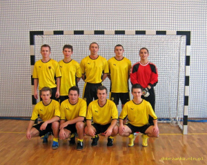 Powiększ