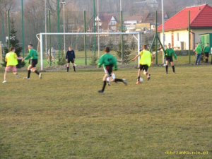 Powiększ