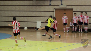 Powiększ