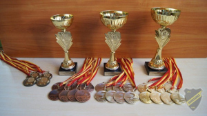 Powiększ