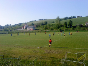 Powiększ