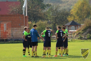 Powiększ